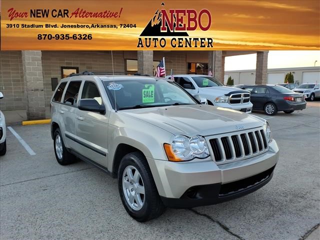 2009 Jeep Grand Cherokee Laredo photo 1