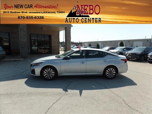 2024 Nissan Altima 2.5 SV photo 1