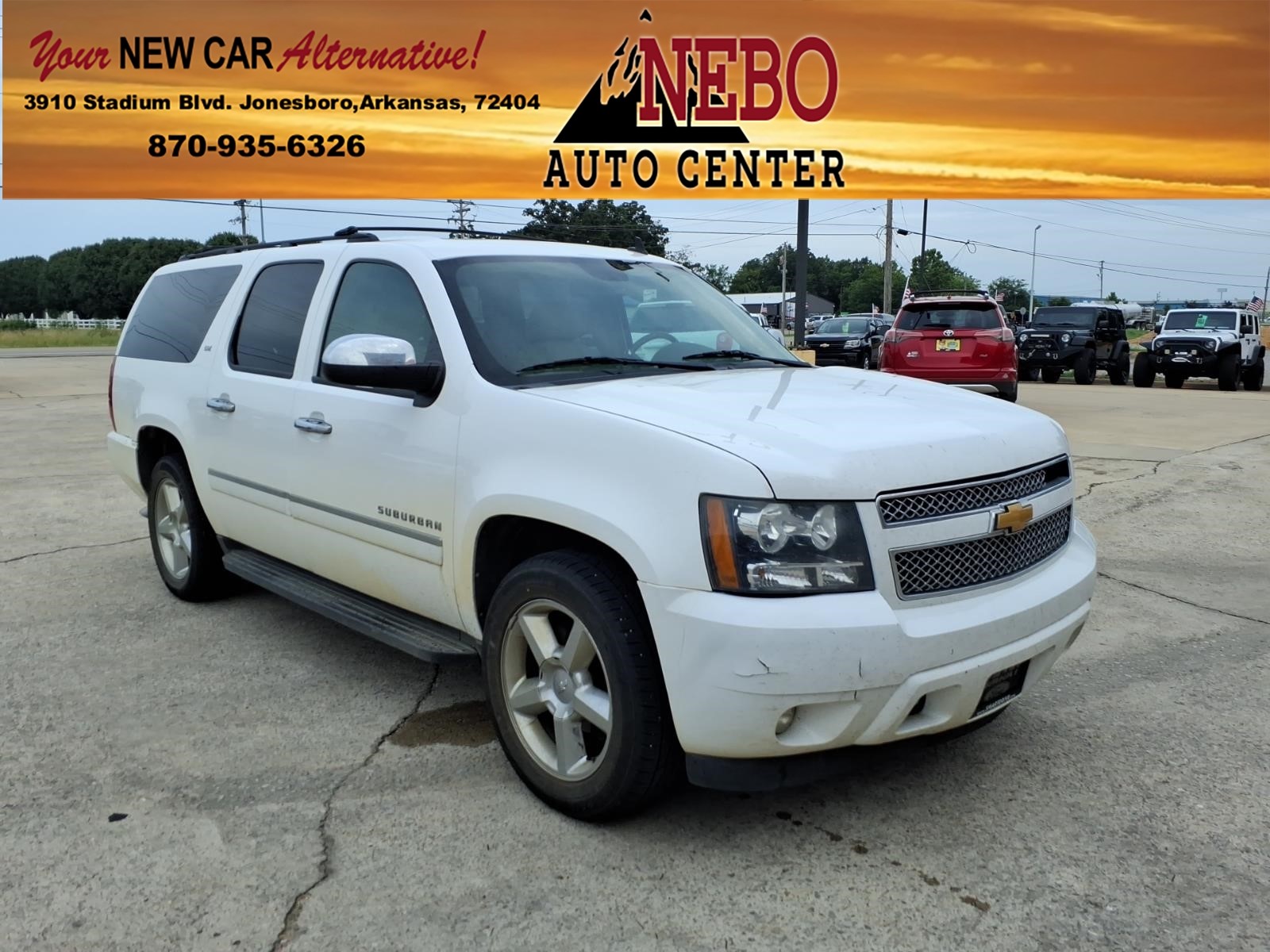 2014 Chevrolet Suburban LTZ photo 1