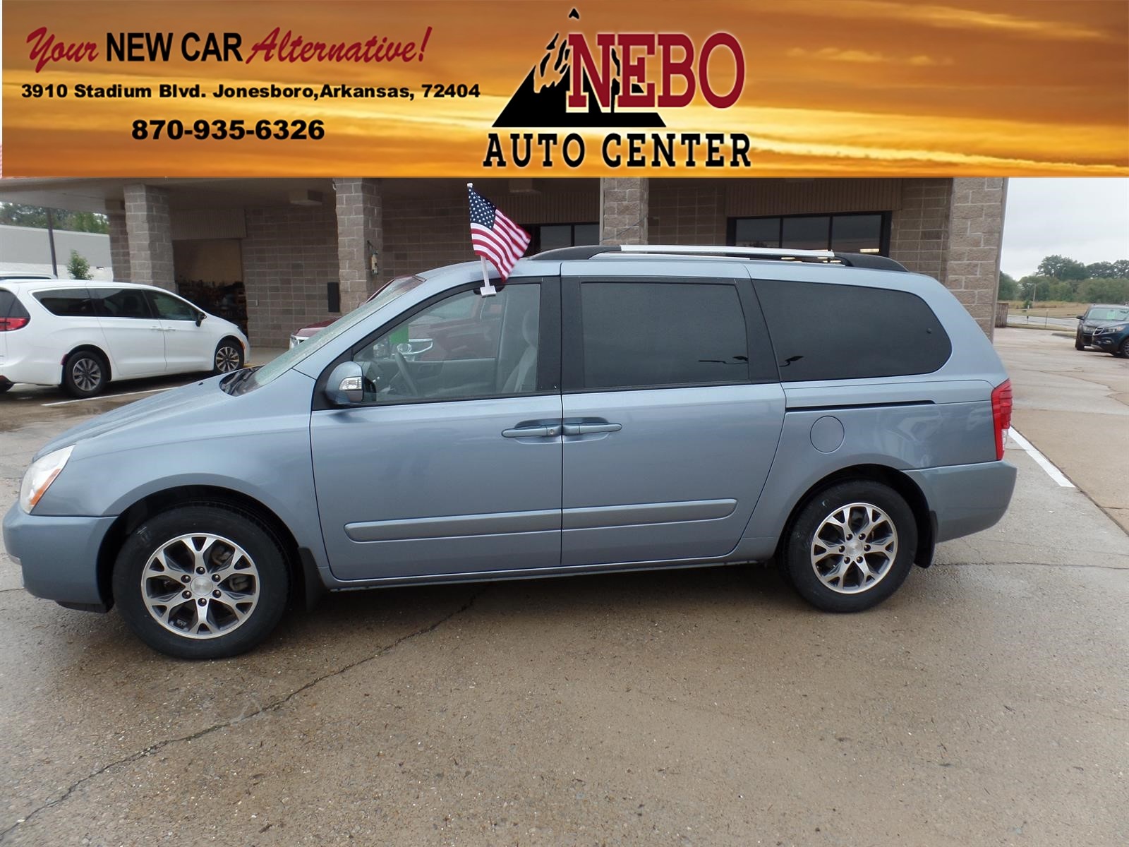 2014 Kia Sedona LX photo