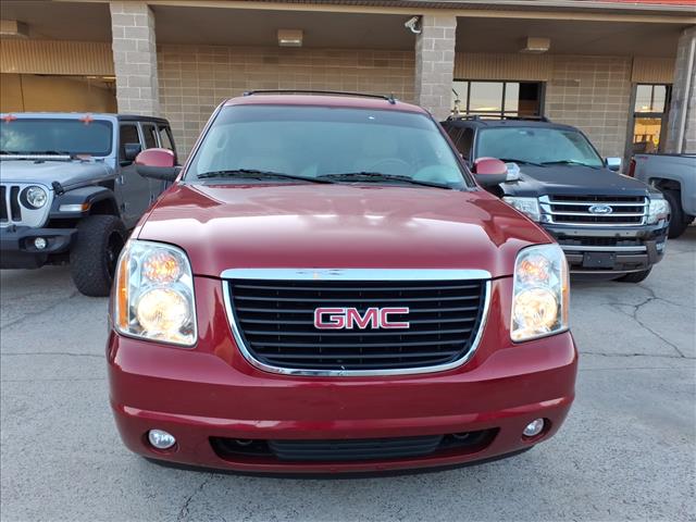 2013 GMC Yukon SLT photo 2