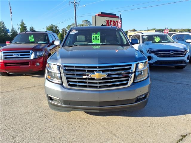 2019 Chevrolet Tahoe LT photo 2