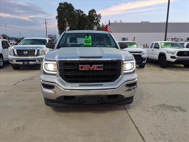 2018 GMC Sierra 1500 Base photo 2