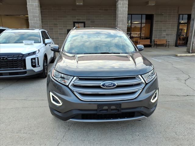2016 Ford Edge SEL photo 2