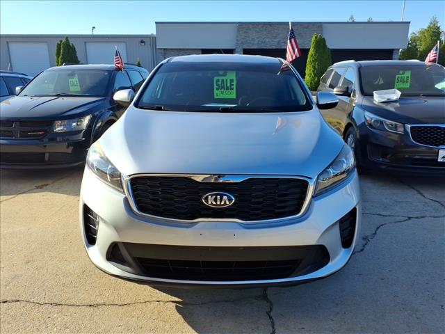 2020 Kia Sorento LX V6 photo 2