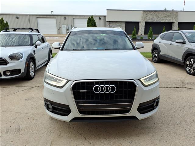 2015 Audi Q3 2.0T quattro Premium Plus photo 2