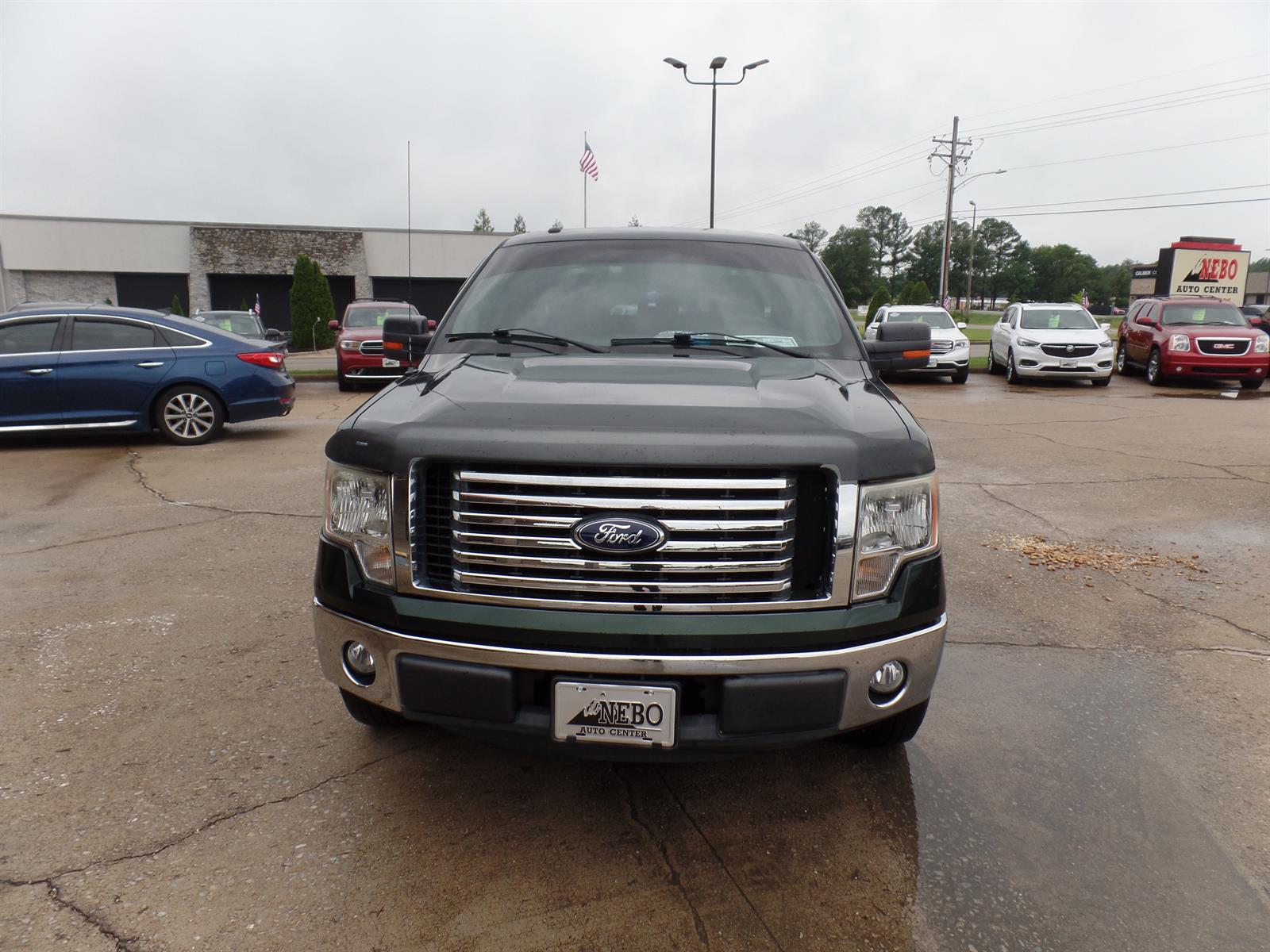 View vehicle photo 2