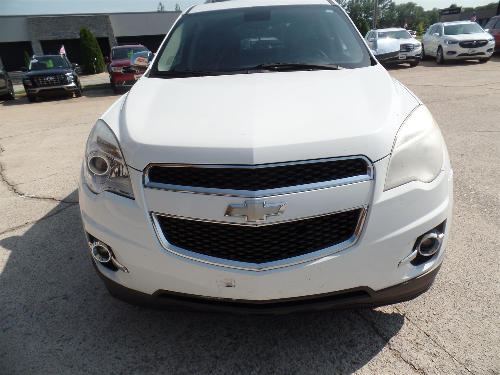 View vehicle photo 2