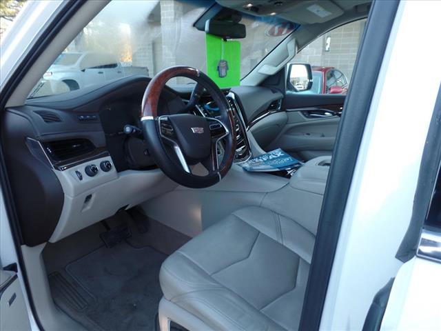 2017 Cadillac Escalade ESV Premium Luxury