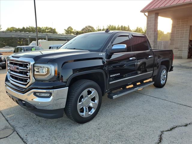 2018 GMC Sierra 1500 SLT photo 3