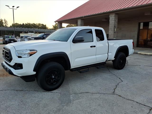 2022 Toyota Tacoma SR photo 3
