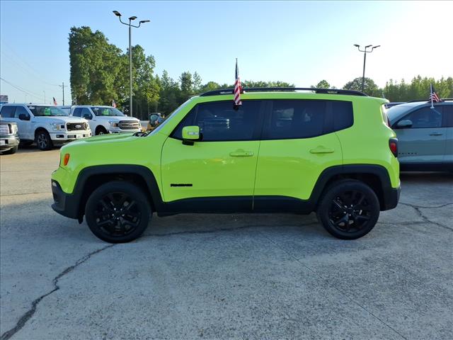 2017 Jeep Renegade Altitude photo 3