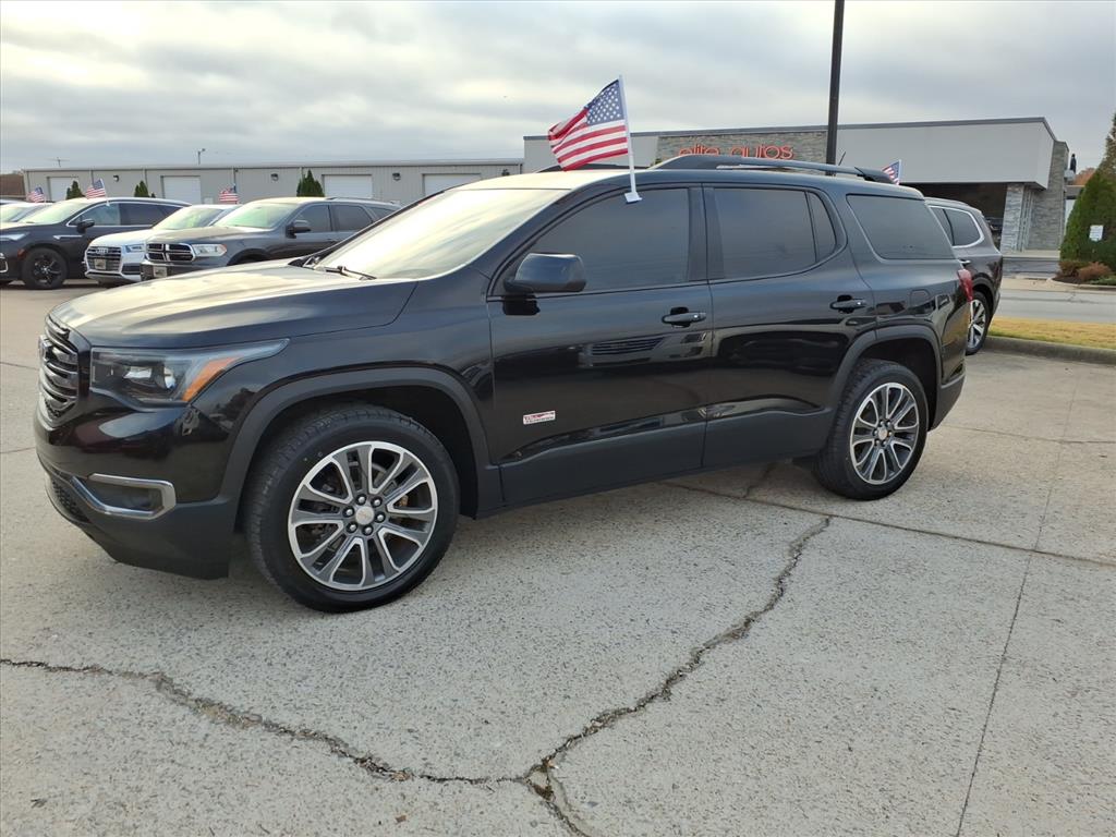 2017 Gmc Acadia SLT photo 3
