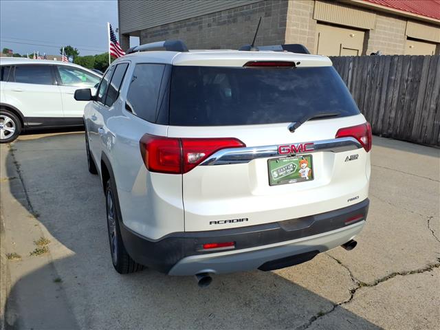2017 GMC Acadia SLT-2 photo 4