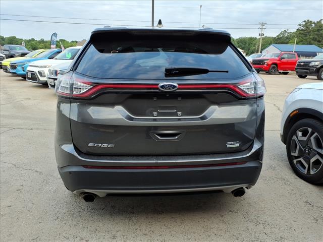 2016 Ford Edge SEL photo 4