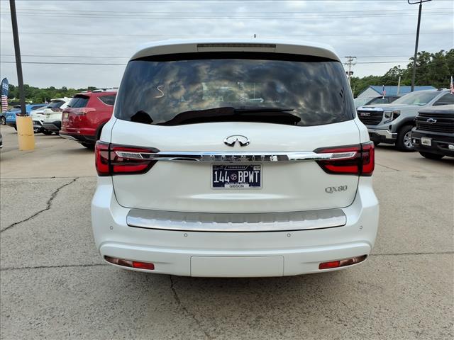 2018 INFINITI QX80 Base photo 4