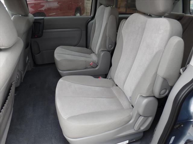 2014 Kia Sedona LX photo 4