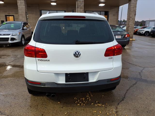 2017 Volkswagen Tiguan 2.0T Wolfsburg Edition