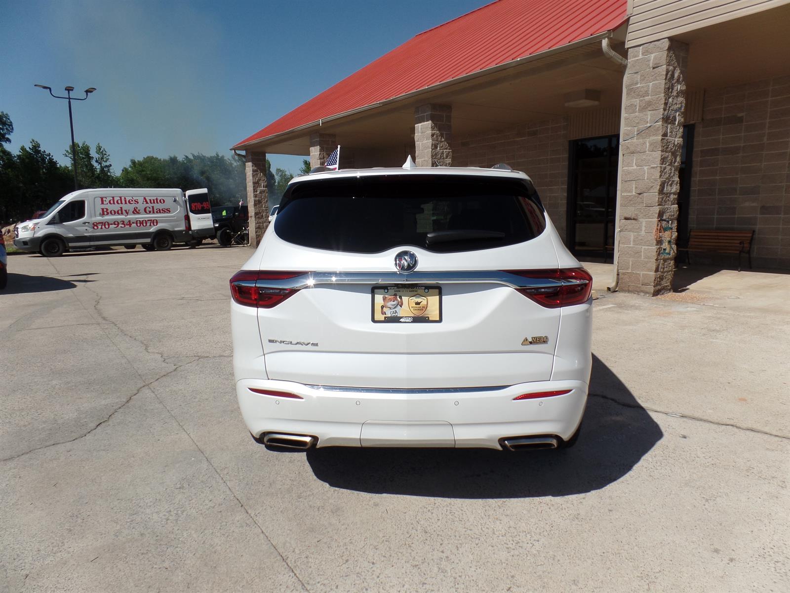 View vehicle photo 4