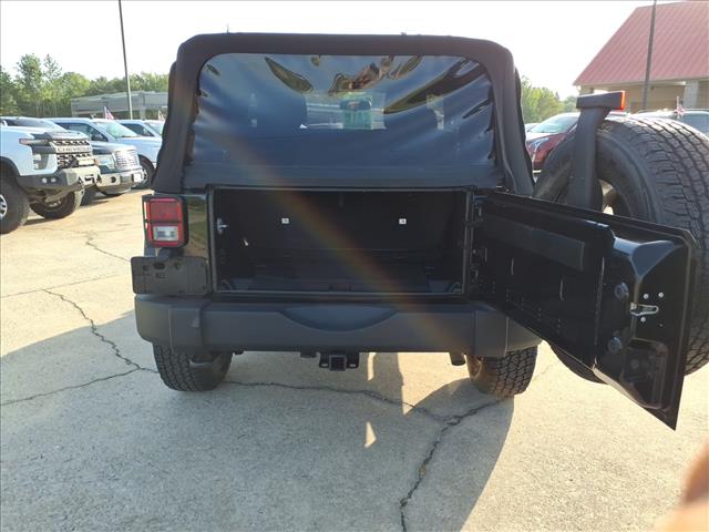 2015 Jeep Wrangler Sport photo 5