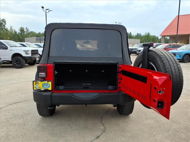 2017 Jeep Wrangler Unlimited Sport S photo 5