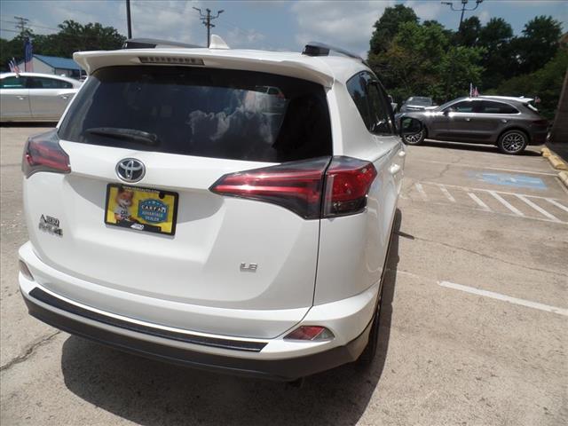 2018 Toyota RAV4 LE