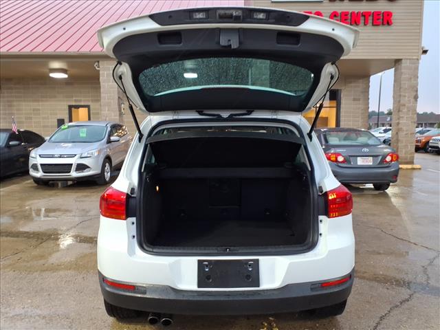 2017 Volkswagen Tiguan 2.0T Wolfsburg Edition