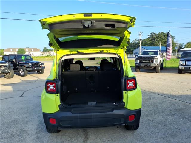 2017 Jeep Renegade Altitude photo 5