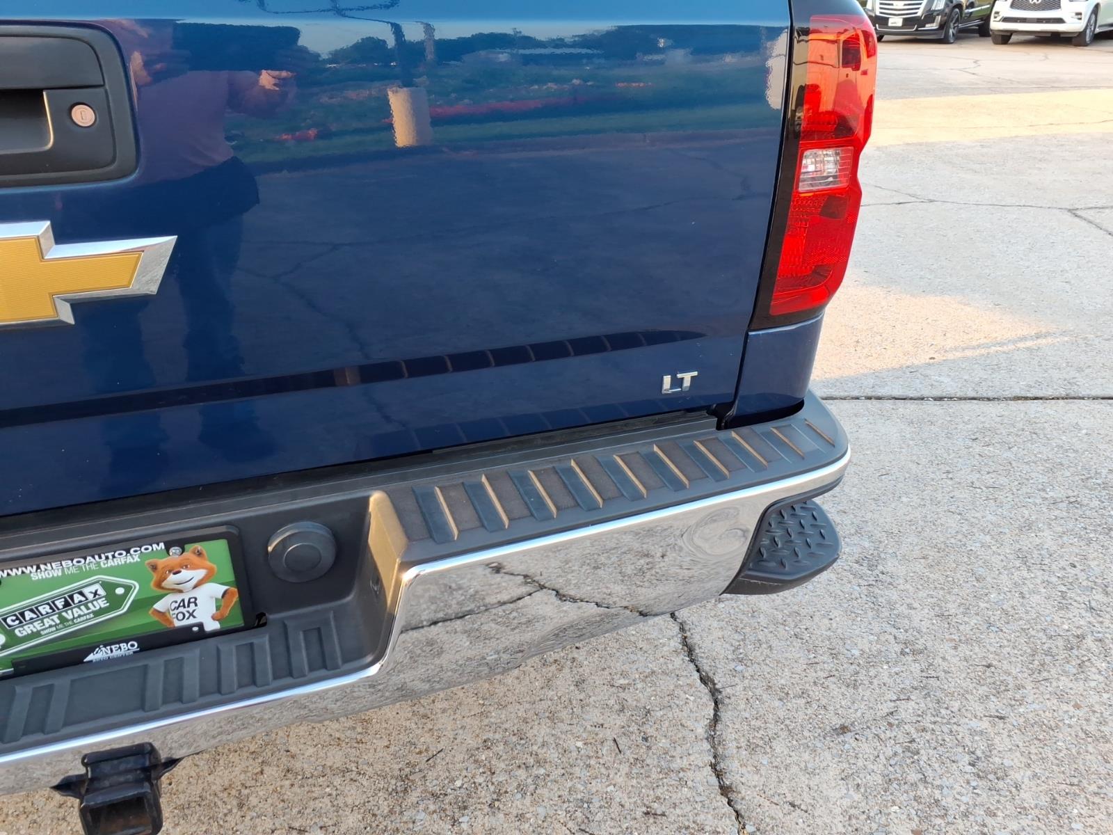 2016 Chevrolet Silverado 1500 LT photo 5