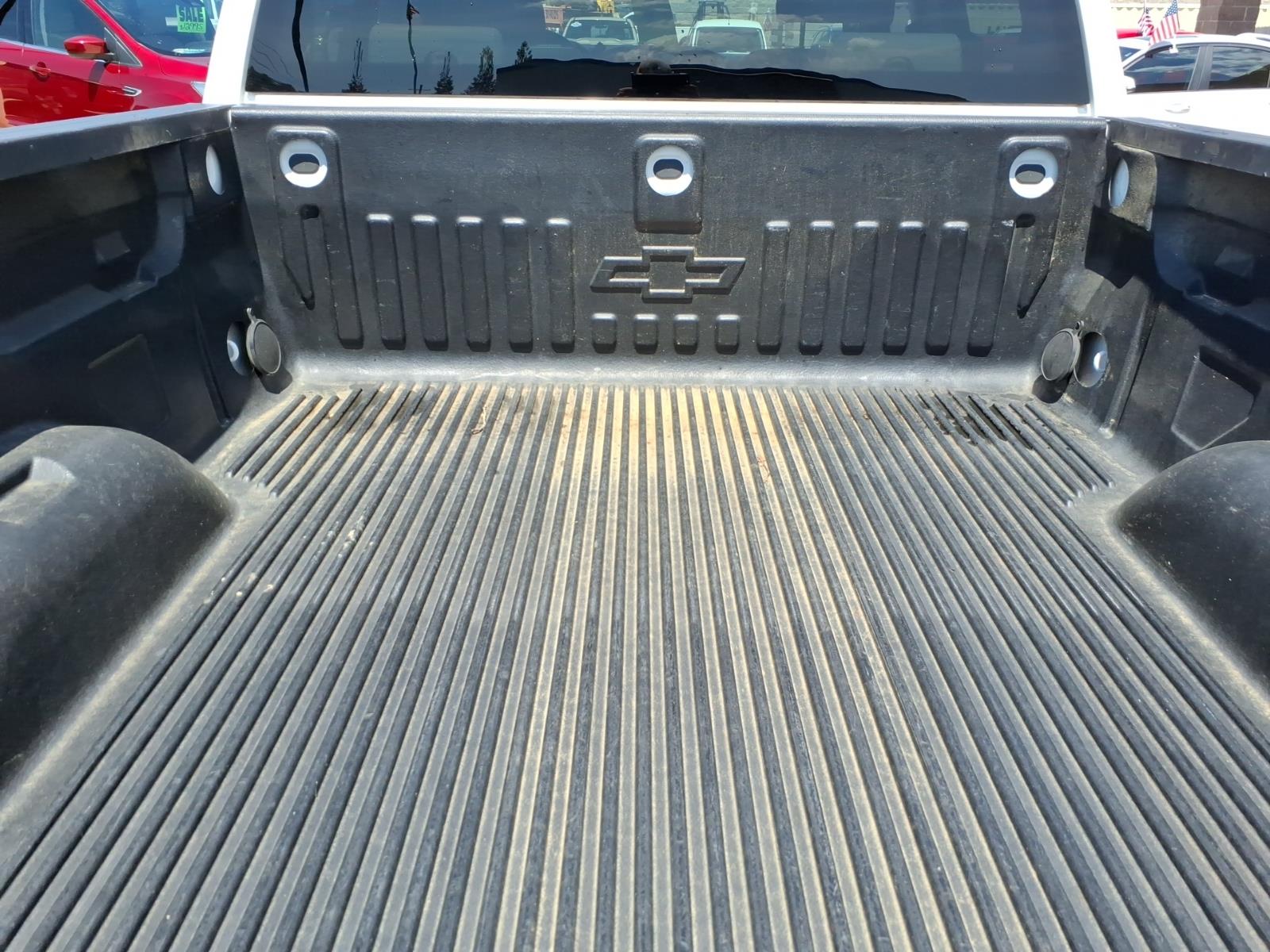 2014 Chevrolet Silverado 1500 LT photo 5