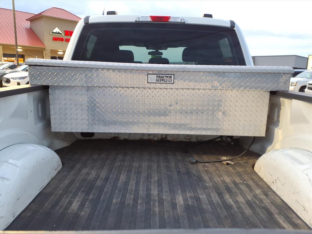 2020 Ford F-250 XL photo 2