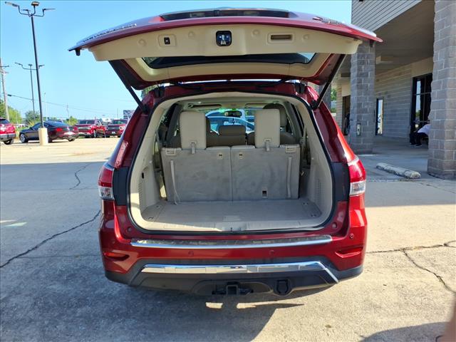 2015 Nissan Pathfinder SL photo 6