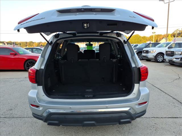 2019 Nissan Pathfinder SV photo 6