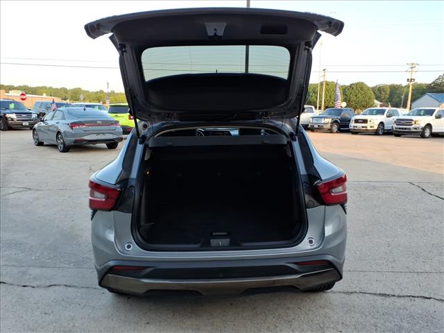2025 Chevrolet Trax Activ photo 6