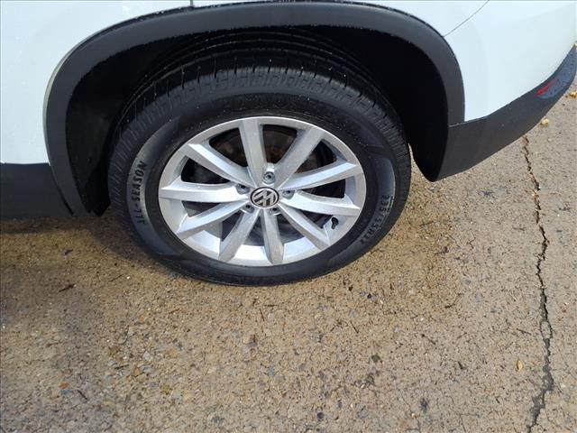 2017 Volkswagen Tiguan 2.0T Wolfsburg Edition