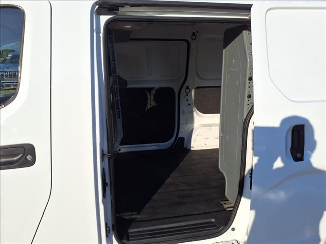 2021 Nissan NV200 SV
