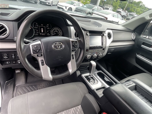 2018 Toyota Tundra SR5