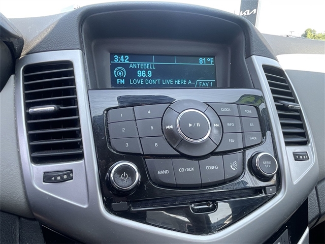 2013 Chevrolet Cruze LS
