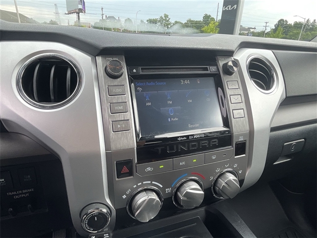 2018 Toyota Tundra SR5