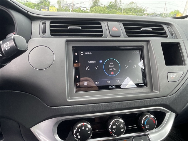 2015 Kia Rio 5-Door LX