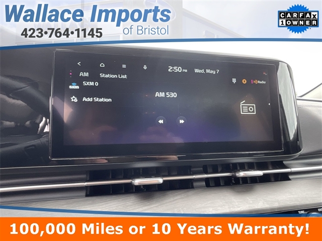 2024 Kia Carnival EX