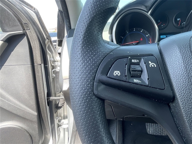 2013 Chevrolet Cruze LS