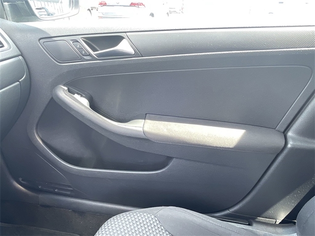 2011 Volkswagen Jetta 2.0L Base 2.0