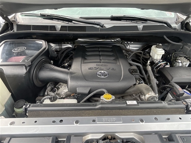 2018 Toyota Tundra SR5