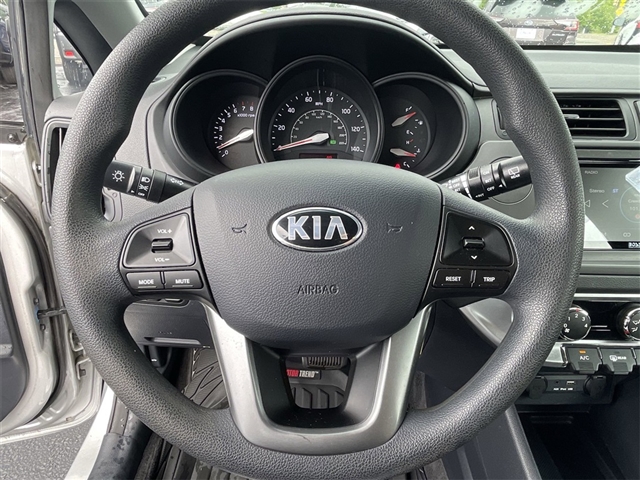 2015 Kia Rio 5-Door LX
