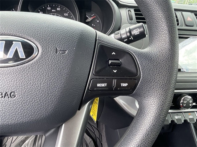 2015 Kia Rio 5-Door LX