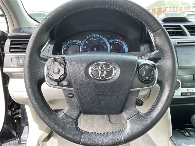 2012 Toyota Camry Hybrid XLE