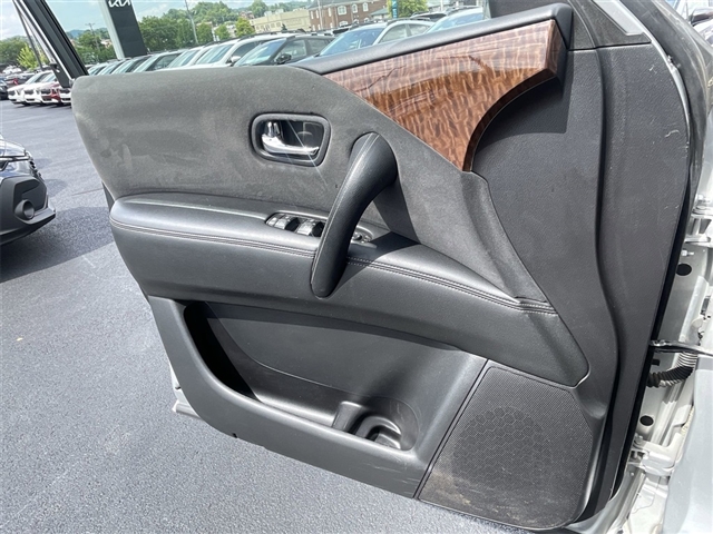 2020 Nissan Armada SV
