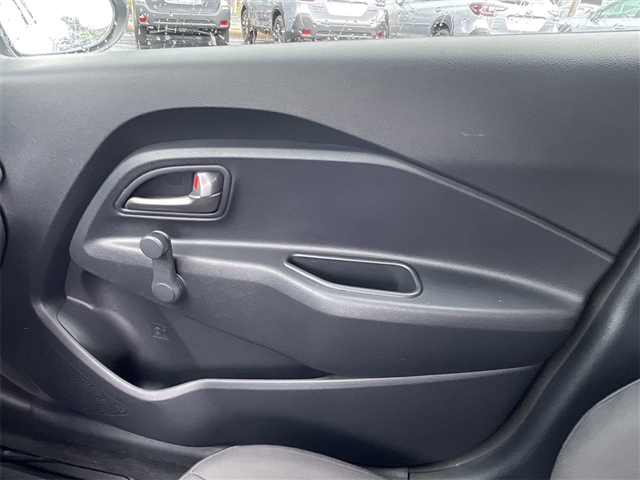 2015 Kia Rio 5-Door LX
