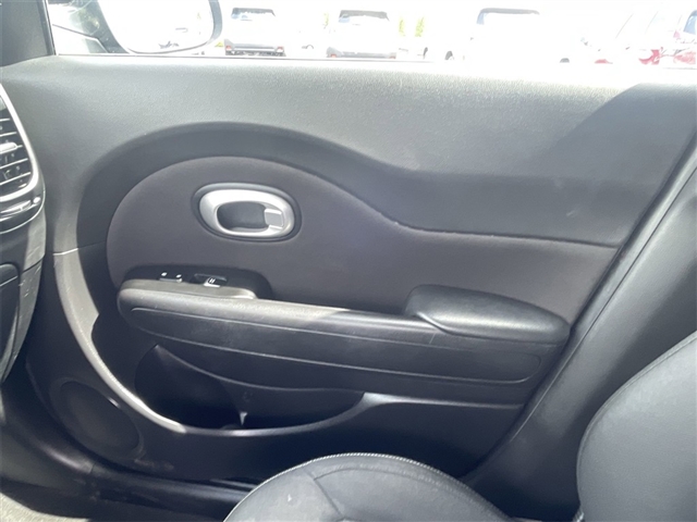 2017 Kia Soul Plus